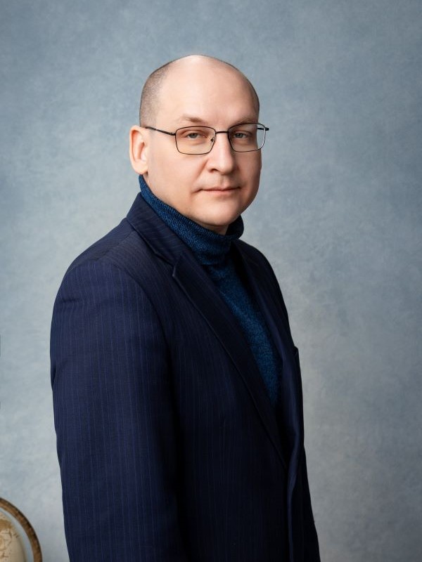 Яблинский Виталий Владимирович.